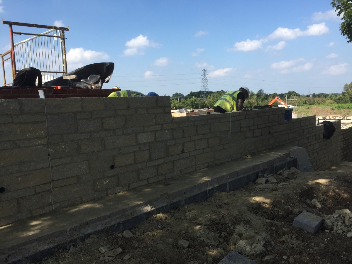 Builder: Image 33